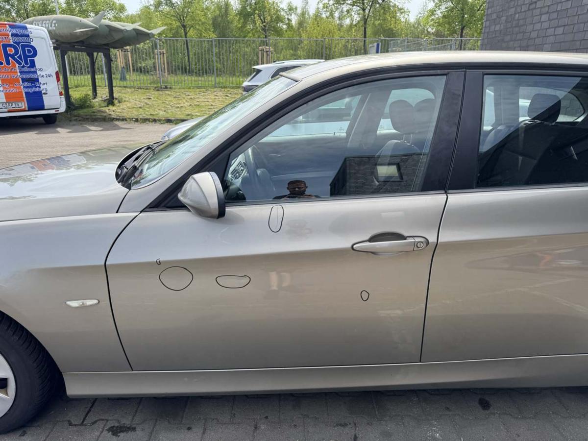 BMW 3er E90 E91 original T&uuml;r vorn links A53 Platinbronze Rohbau Bj.2008